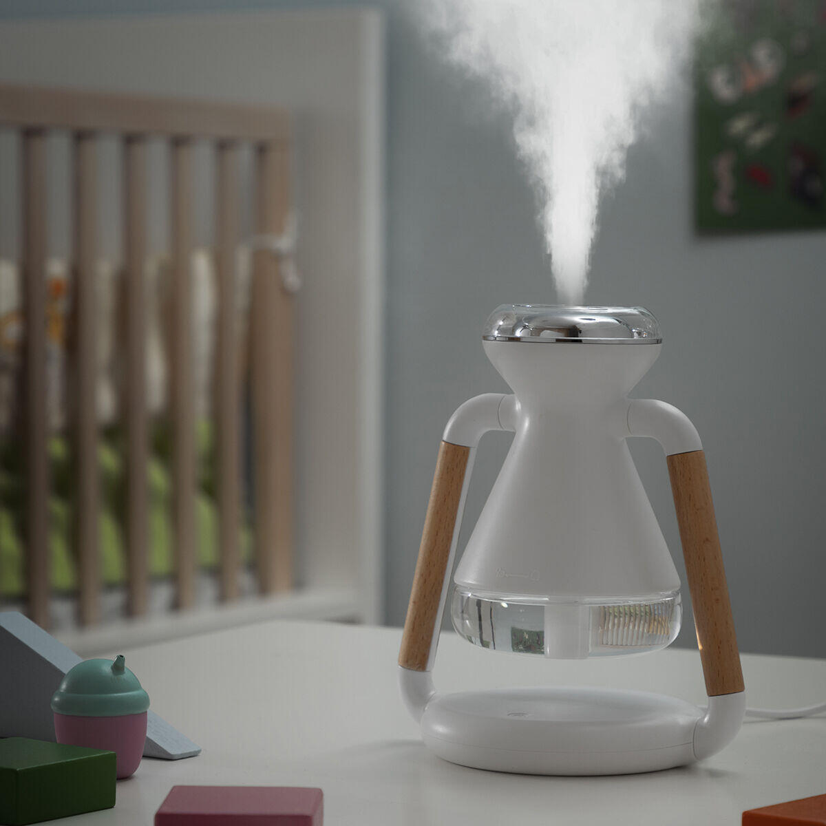 Humidificador Difusor de Aromas y Cargador Inalámbrico 3 en 1 Misvolt